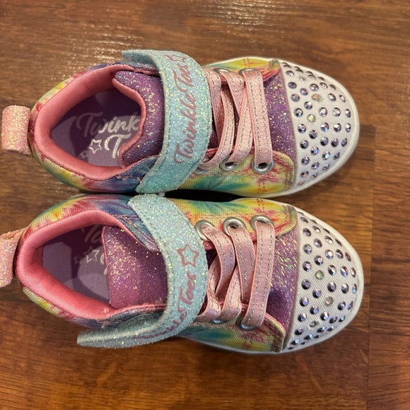 Sketchers Twinkle Toes Little Kids Size 5 Tie Dye Light-Up Pink Blue - Picture 4 of 7